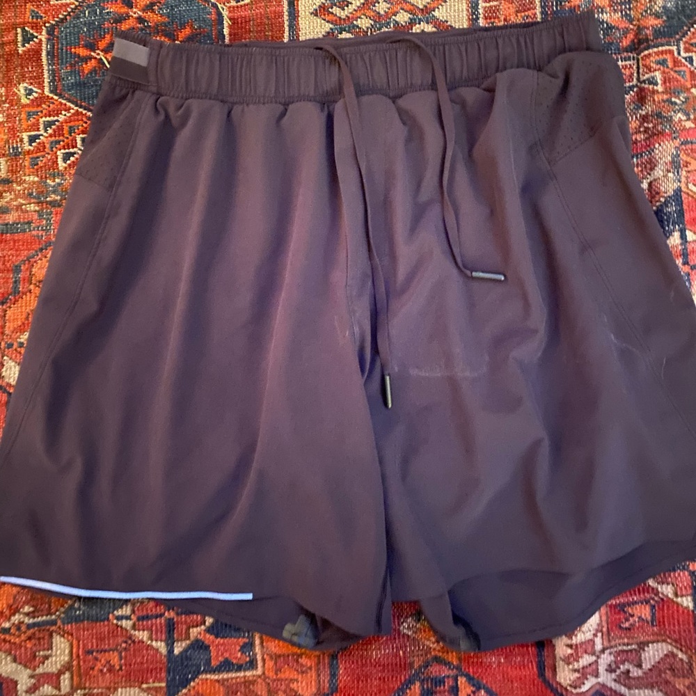 Men’s lululemon shorts